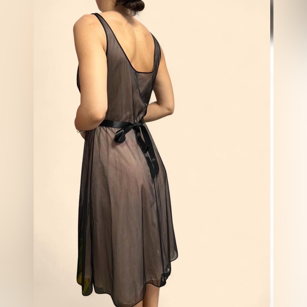 Vanity Fair Sheer Black and Cream Fabric - Picture 4 of 5